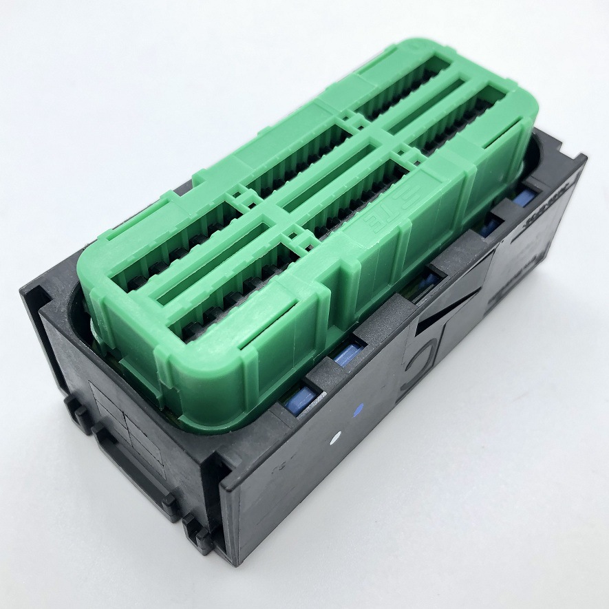 TE Connector