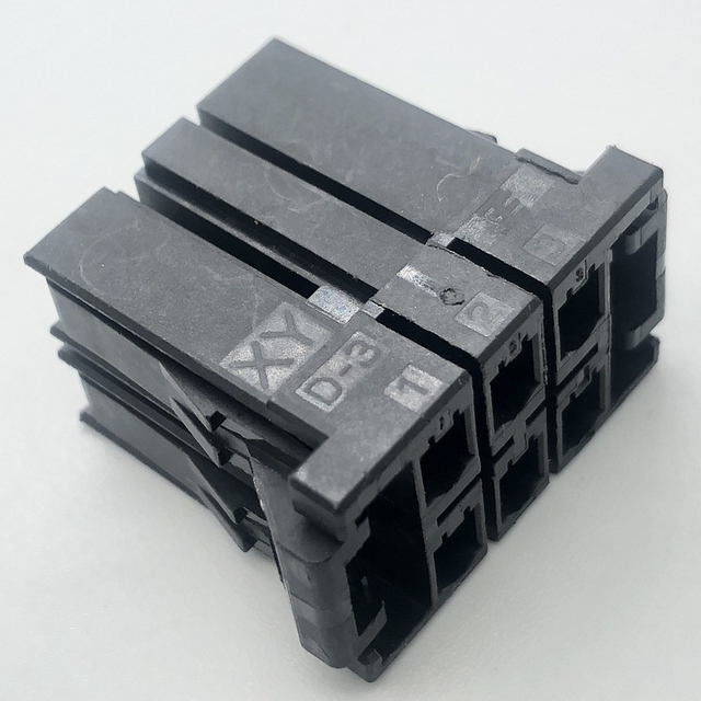 TE Connector