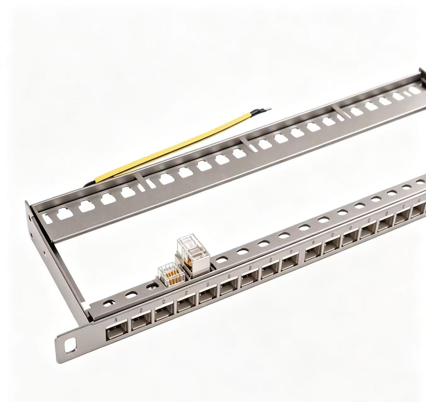 19 Inch 1U 24 Port Shielded Empty Patch Panel Stainless Steel Modular Patch Panel Bracket with Ground Wire