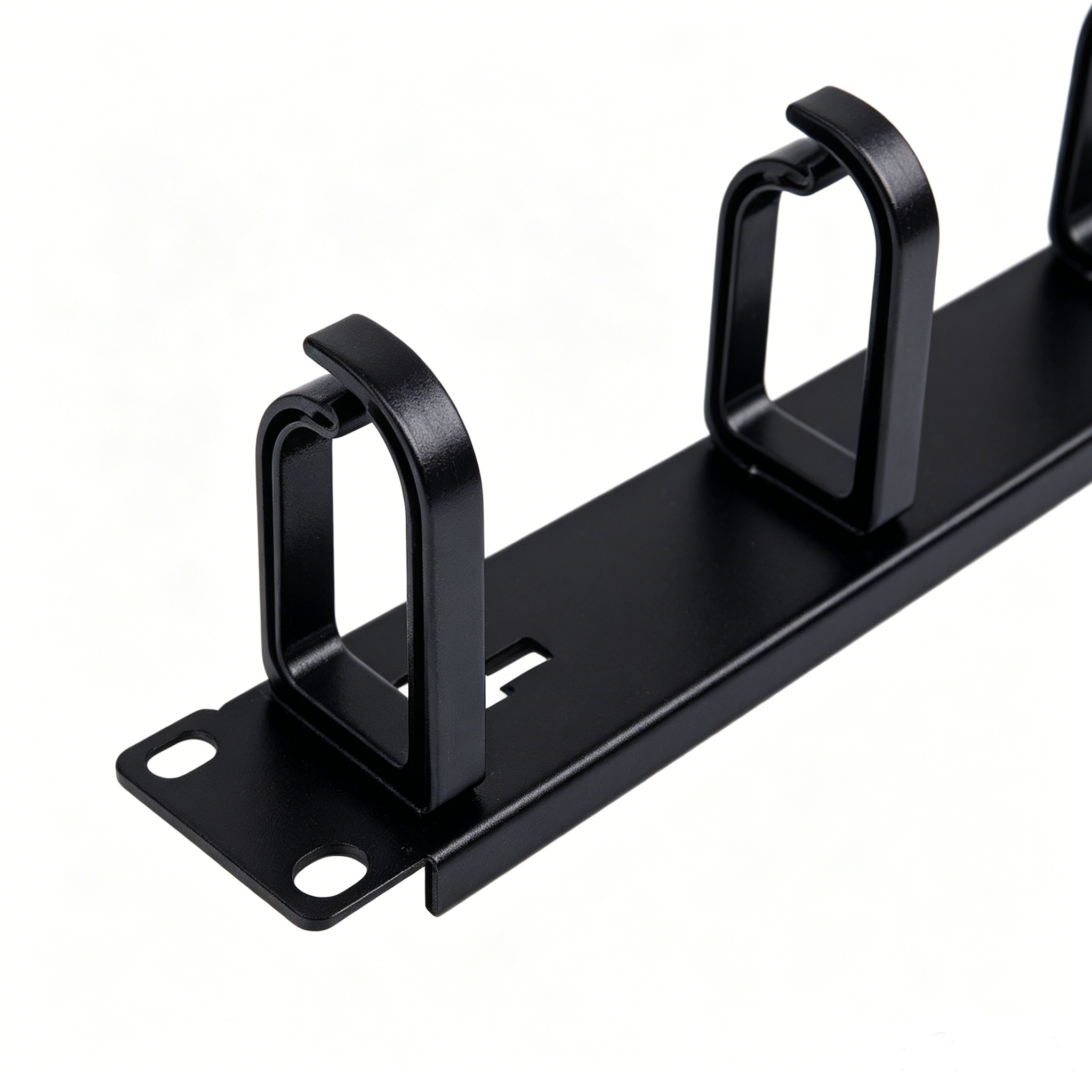 1U 19 Inch Rack Mount Cable Management Panel with 5 Plastic U Rings For Server Cabinet