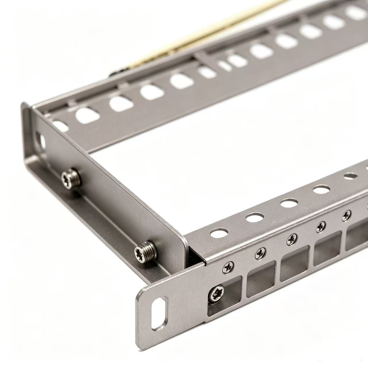 19 Inch 1U 24 Port Shielded Empty Patch Panel Stainless Steel Modular Patch Panel Bracket with Ground Wire